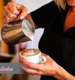 Kavarna s slaščicami Radovljica