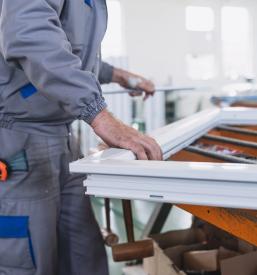 Kvalitetna PVC in ALU vrata Slovenija, Avstrija