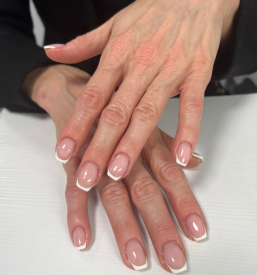 Urejanje nohtov Celje