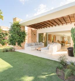 the best luxury villas to rent in Spain