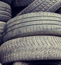 Ugoden vulkanizer za menjavo gum Zasavje