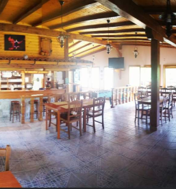 Picerija z veliko prostora Kanal ob Soči