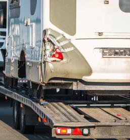 Avtovleka za avtodome