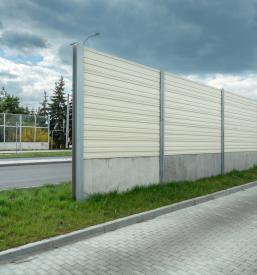 Kvalitetna montaža panelnih hišnih ograj Posavje