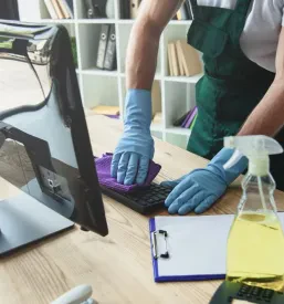 Čistilni servis Obala