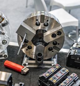 Cestni, parkirni stebrički, količki Slovenija