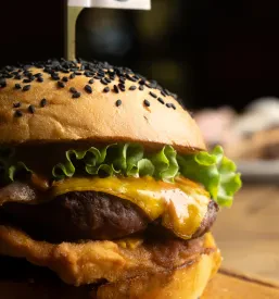 Burger, steak Limbuš