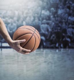 Izvedenec za varnost igrišč