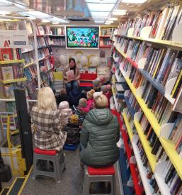 Potujoča knjižnica