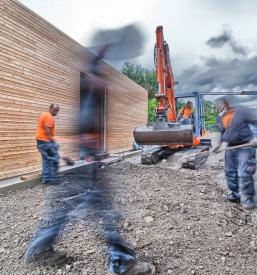 Zemeljska pripravljalna dela Dobrovo v Brdih