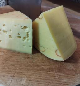 Sir iz Planine Zajavornik, Gorenjska