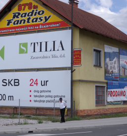 Kvalitetni velikoformatni tisk in sejemska oprema