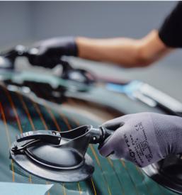 Popravilo in menjava avtostekla Slovenija