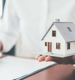 Ugodno sklepanje zavarovanj Slovenija