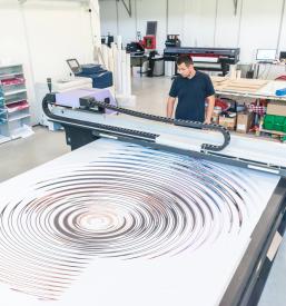 Transparenti in panoji Primorska