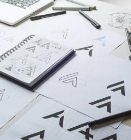 Grafična  in vizualna identiteta Ljubljana