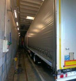 Kamioni in prikolice