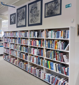 Javna knjižnica Vrhnika