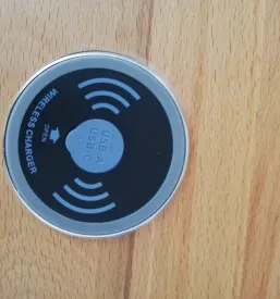 Prodaja in montaža solarne klopi