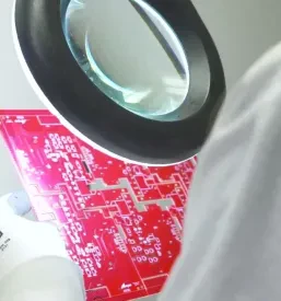 Opremljanje in popravilo tiskanih vezij tujina