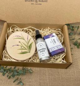 Slovenska naravna kozmetika