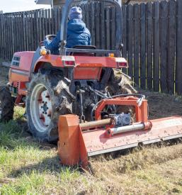 Prodaja in servis traktorjev Slovenija