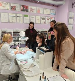 Tečaji za nohte Slovenija