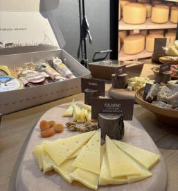 Prodaja mlečnih izdelkov Goriška