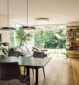 Razstavni salon lesenih oken Žiri