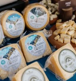 Prodaja mlečnih izdelkov Kobarid, Goriška