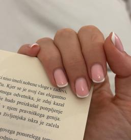 Manikura, podaljševanje nohtov Maribor, okolica