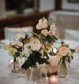 Žalni aranžmaji z dostavo v Ljubljani