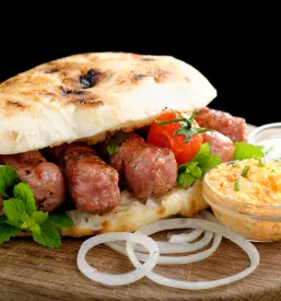 Ugoden fast food Ljubljana