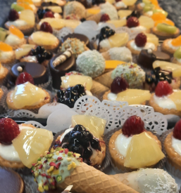 Ugodne sladice za praznovanja Domžale