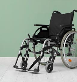 Osebna asistenca za multiplo sklerozo v Logatcu