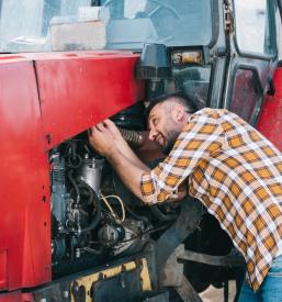 Popravilo traktorjev Ljubljana, okolica