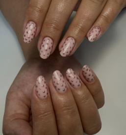 Kozmetični salon in podaljševanje nohtov Radeče