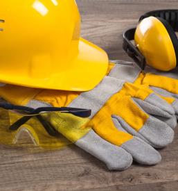 varnost pri delu Postojna