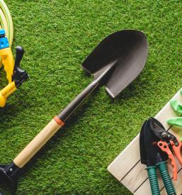 Ugodno urejanje okolice, košnja Gorenjska, Slovenija