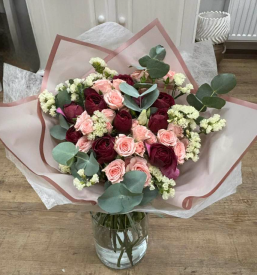 Cvetje za poroko v Logatcu