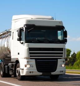 Nakup tovornih vozil