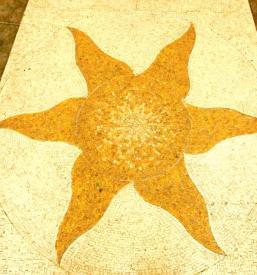 Prehranska dopolnila v lekarni v Domžalah