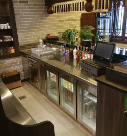 Gostinska oprema po meri Slovenija