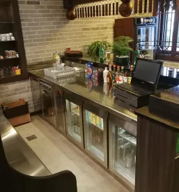 Gostinska oprema po meri Slovenija