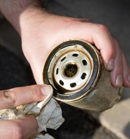 Rezervni deli za tovorna vozila in avtobuse