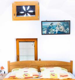 Oddaja apartmaja v Metliki