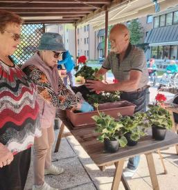 Dom za starejše občane Vrhnika, Osrednja Slovenija