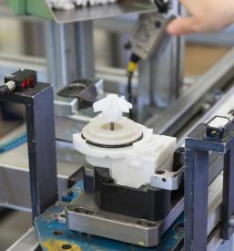 Orodjarstvo za serijsko proizvodnjo plastike Goriška