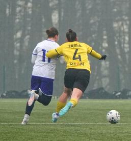 Vpis v ženski nogometni klub v Radomljah