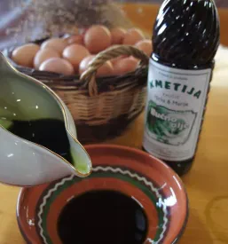 Jajca s kmetije Pomurje